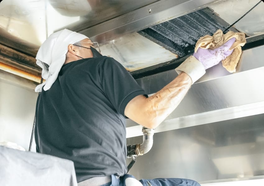 「社員 / 清掃・作業責任者（勤続20年）」の先輩の画像